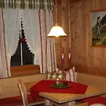 萨勒旅馆 加舒恩