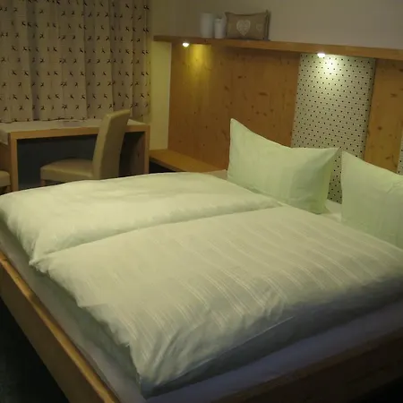 Гостевой дом Gaestehaus Sahler Гашум